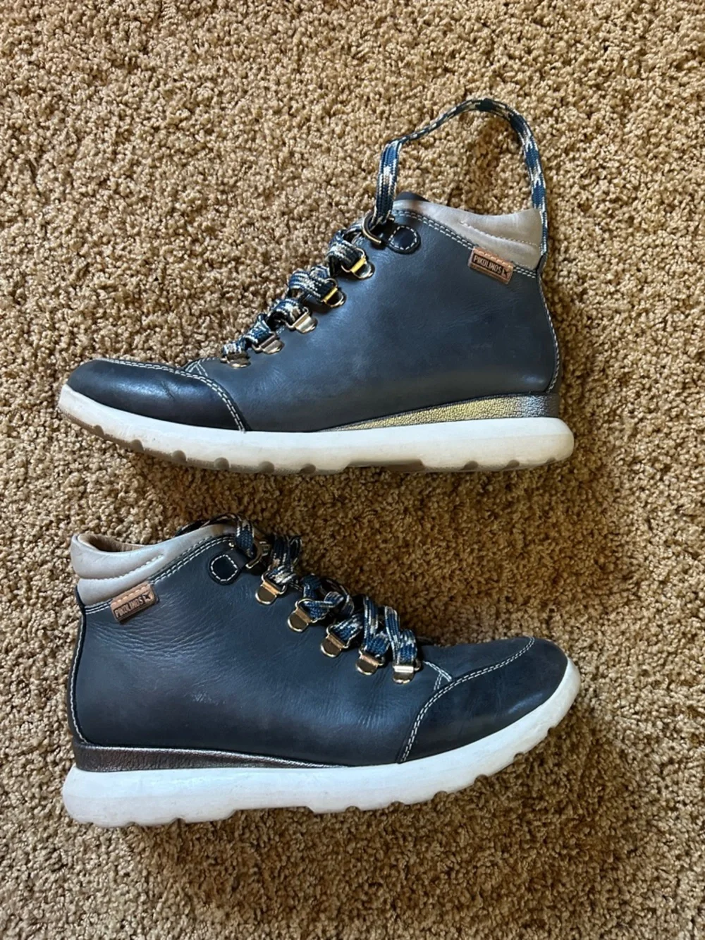Pikolinos Wedge Sneakers - Picture 1 of 5